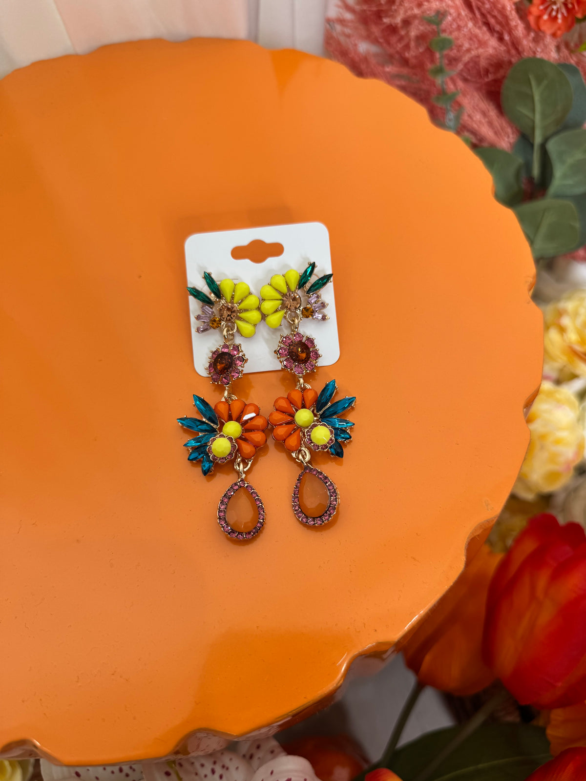 KAROL FLOWER DANGLE EARRINGS