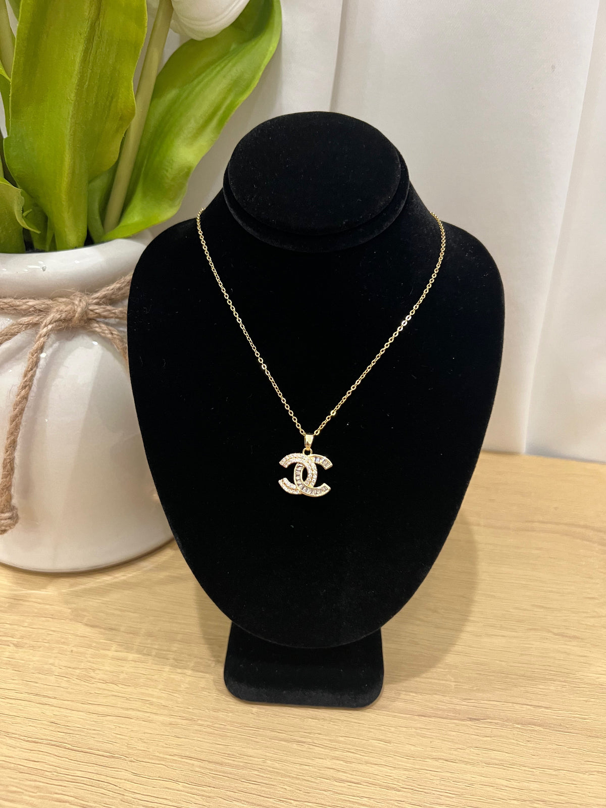 CC DIAMOND NECKLACE