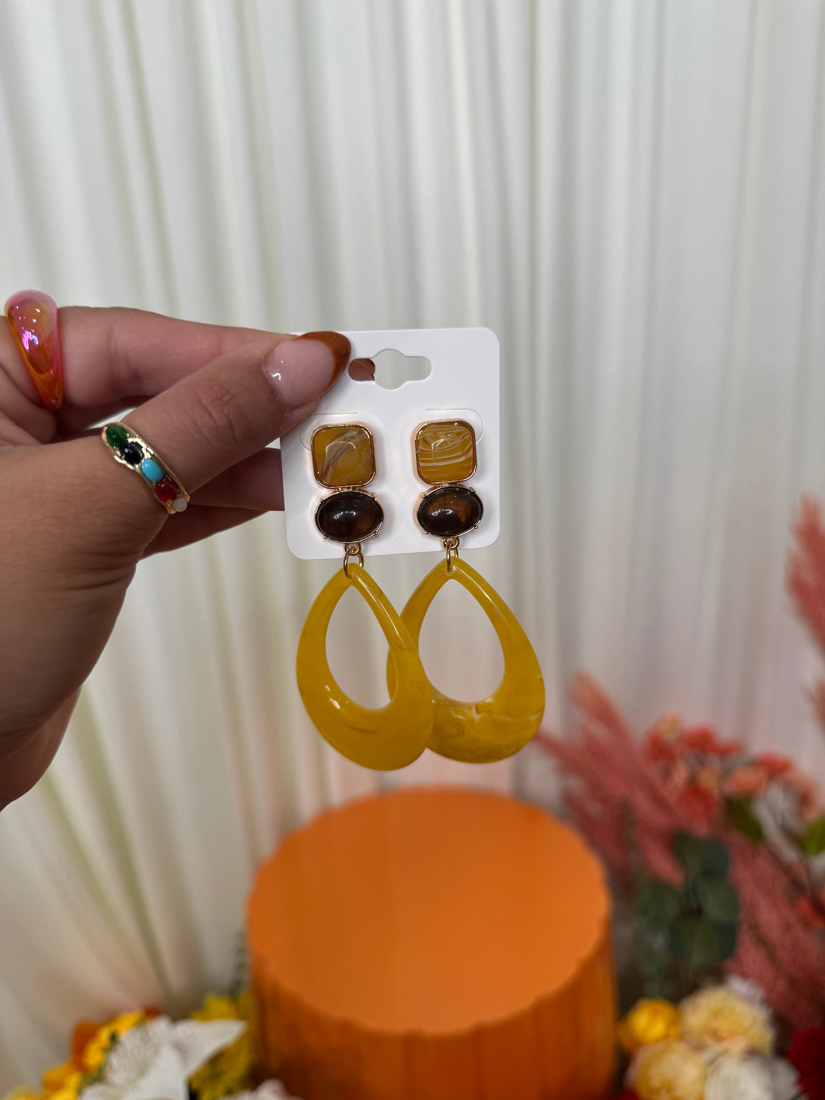YELLOW OVAL EARRINGS