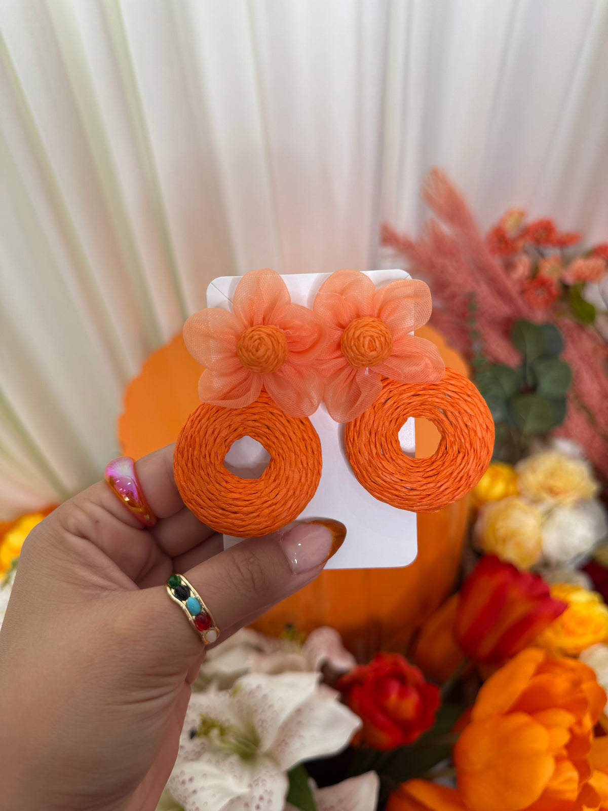 ORANGE FLOWER WITH CIRCLE EARRING