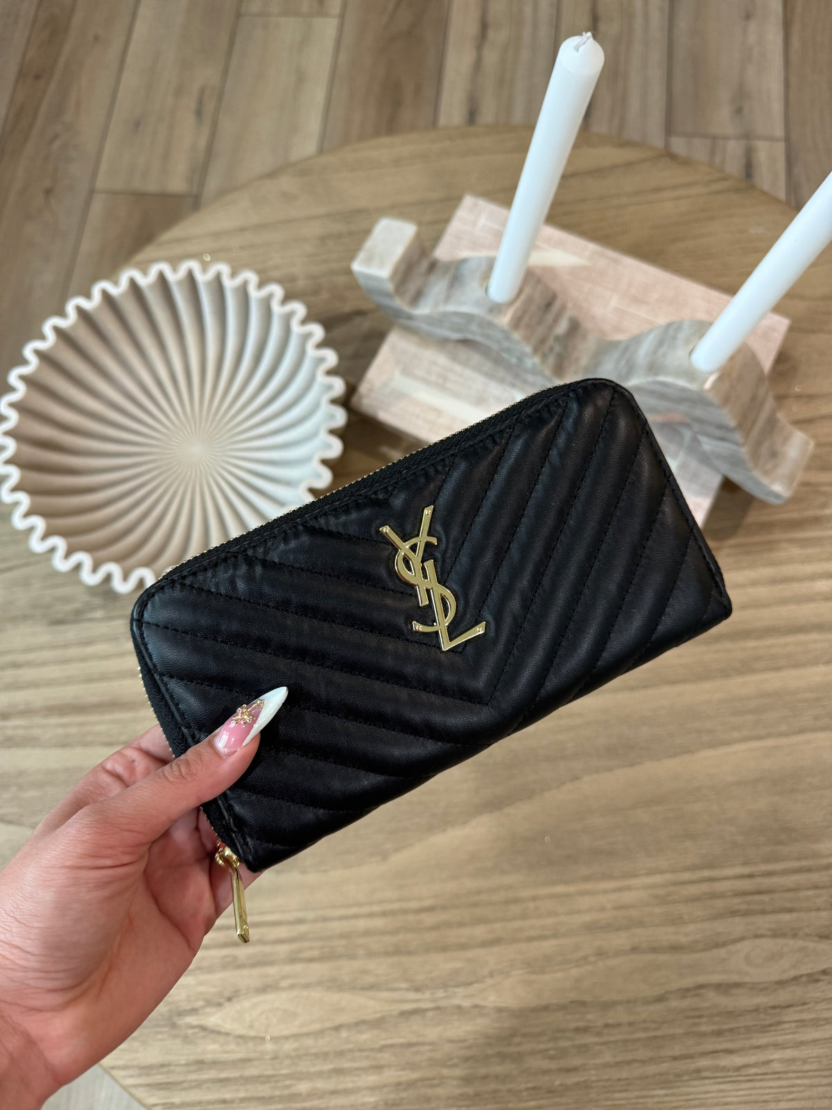SAINT WALLET