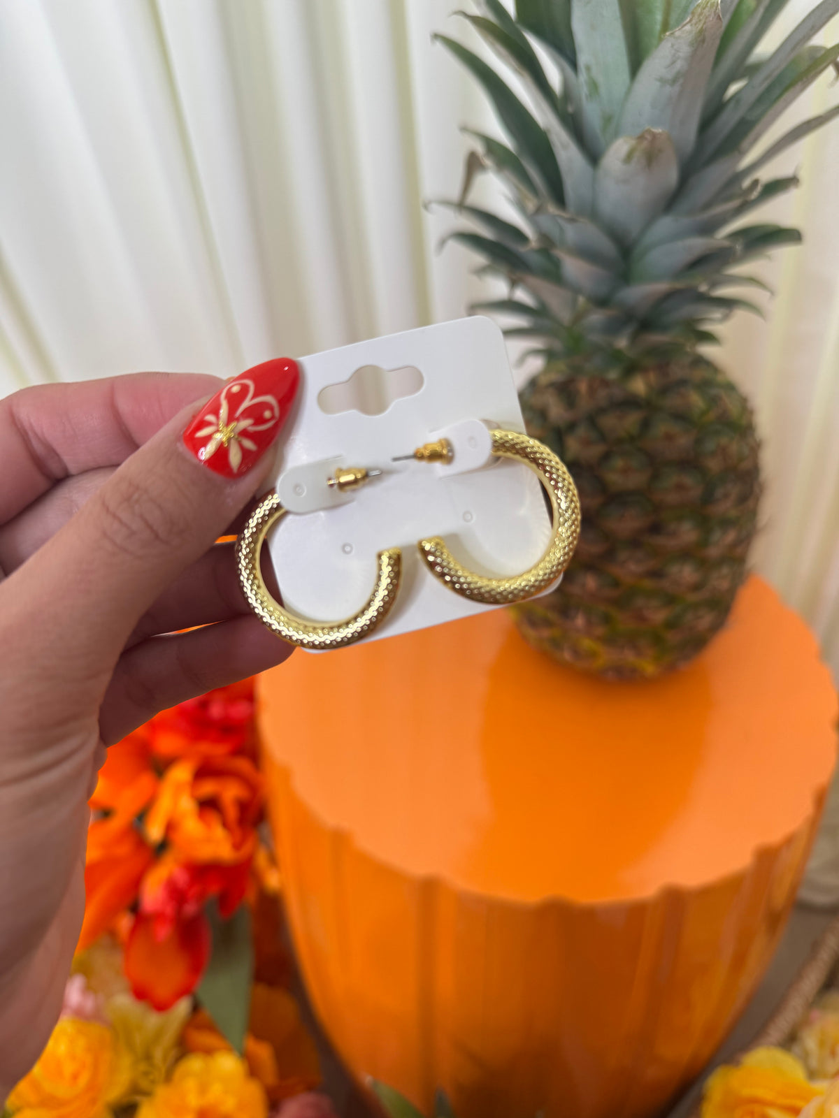 GOLD HOOPS