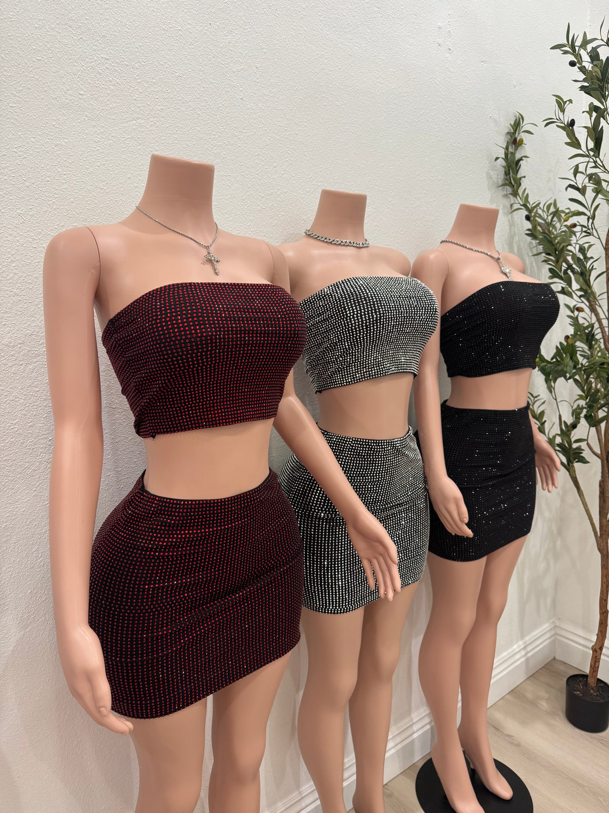 WATCH ME SHINE SKIRT SET