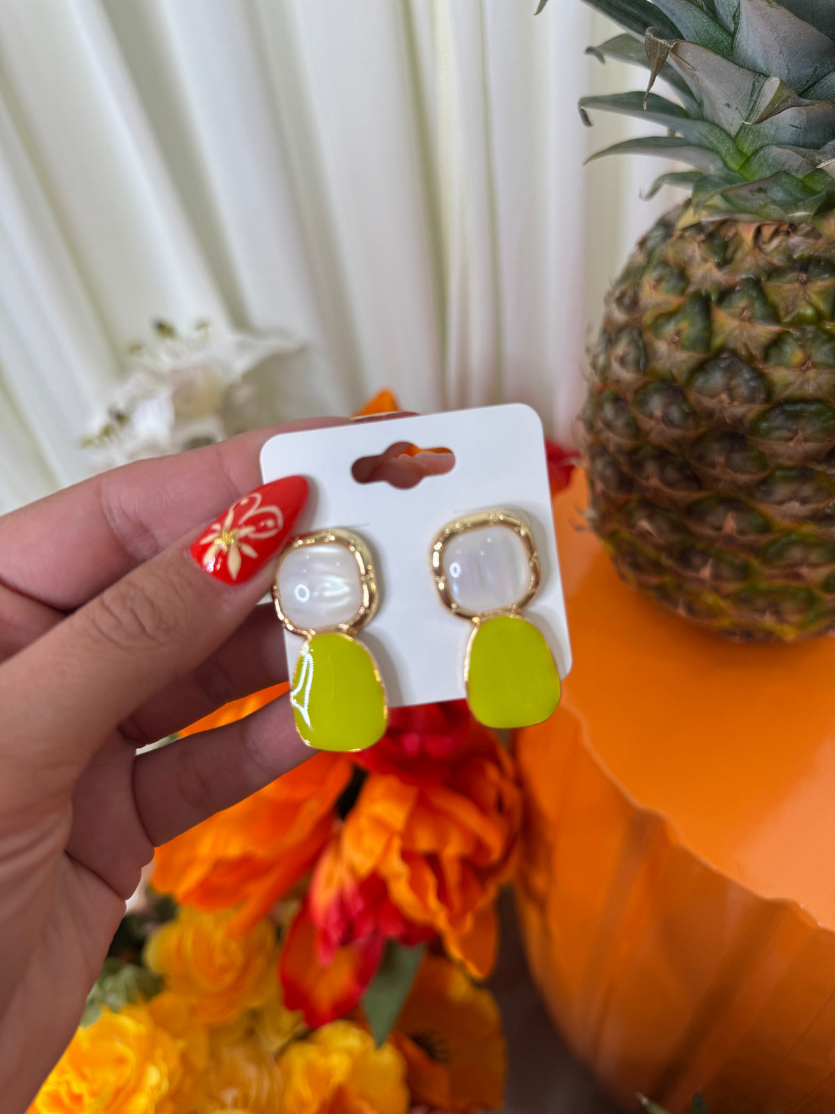 GREEN & WHITE EARRINGS